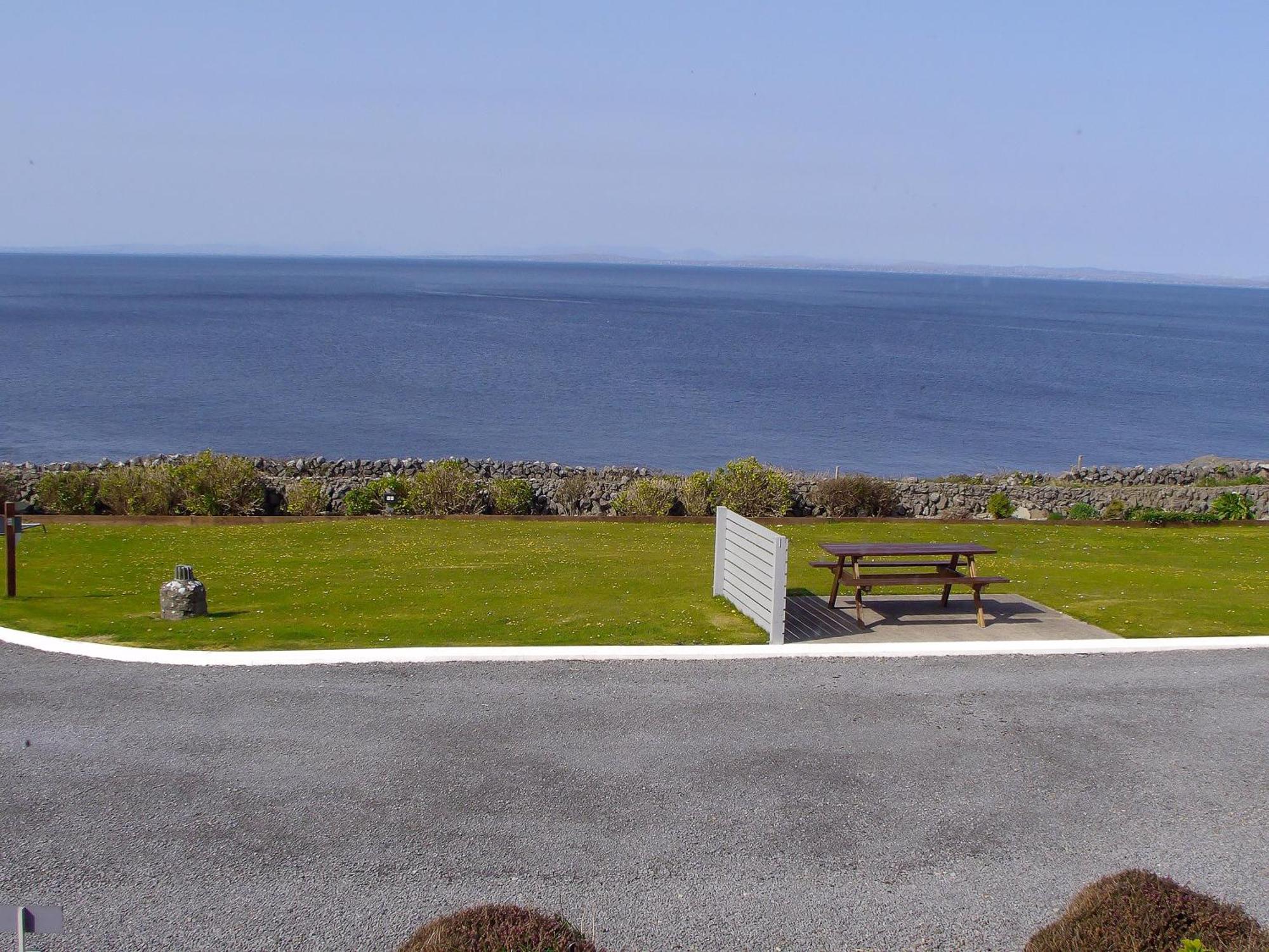 Dolphin Watch Wild Atlantic Way Villa Fanore Exterior photo